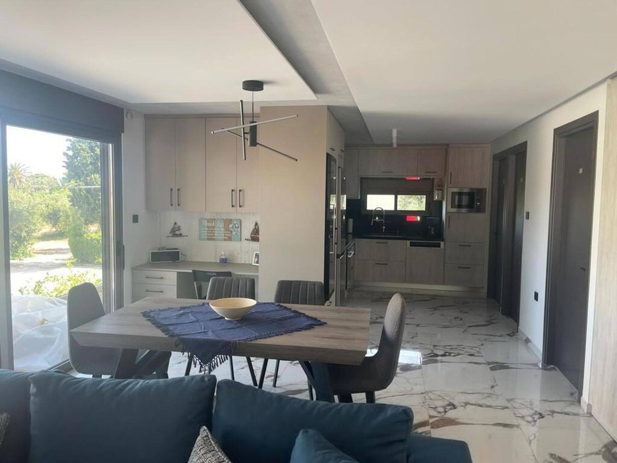Sea View Apartment Патра Екстериор снимка