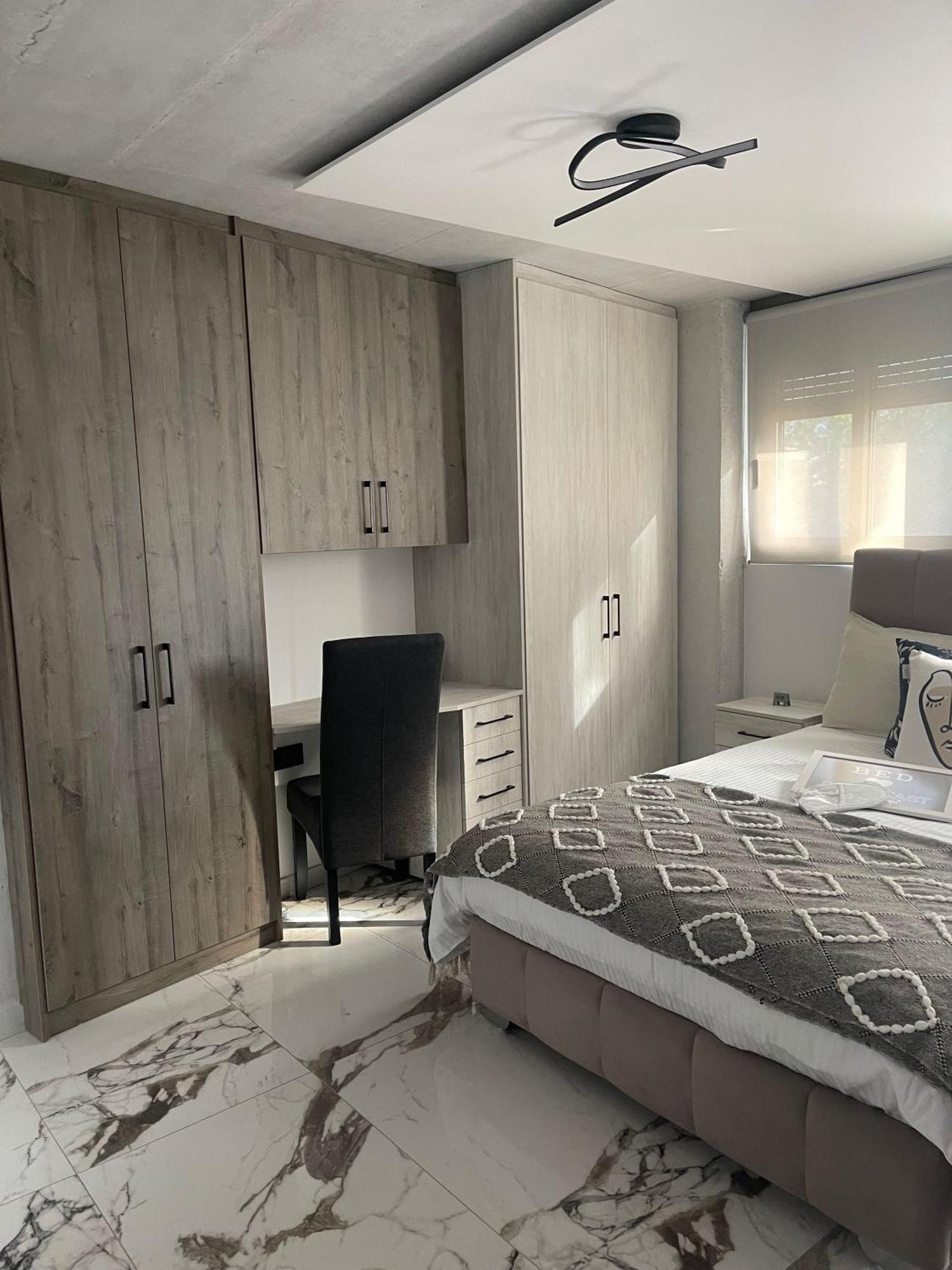 Sea View Apartment Патра Екстериор снимка